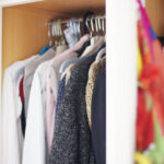¿Cuánta ropa no utilizamos realmente? Descubre el porcentaje oculto en tu armario